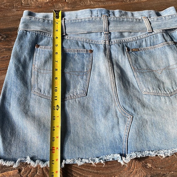 Polo Ralph Lauren destroyed blue jean skirt EUC Size 31 - Picture 7 of 9